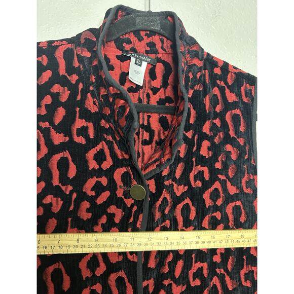 John Mark Reversible Black Red Animal Print Vest Buttons Size XL - Picture 7 of 11